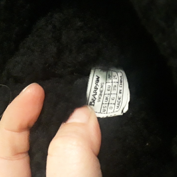 BearPaw winter boots, 8, black - Picture 5 of 6